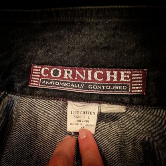 Stylish One Of A Kind Vintage 80s Italian Black Denim Jacket with Color Accents - Picture 5 of 5